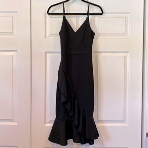 NWT Black v-neck spaghetti strap ruffle mermaid dress, size S